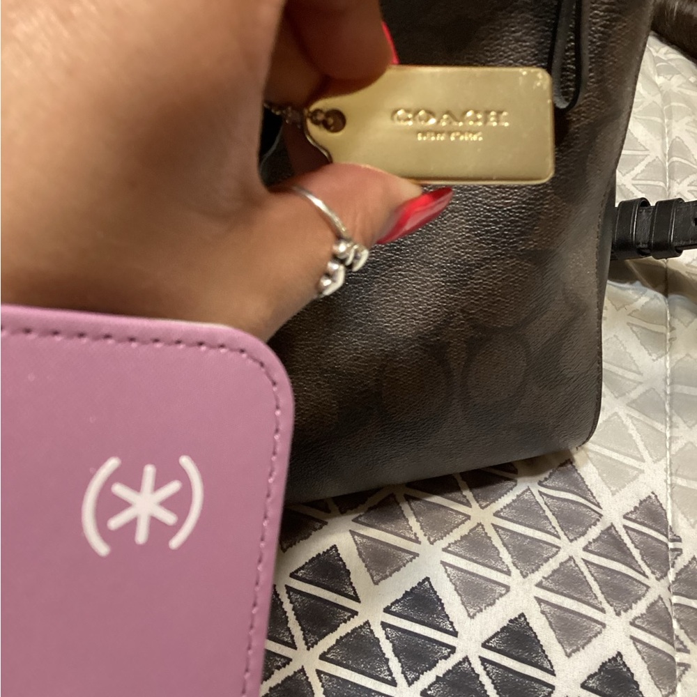 Coach purse - Picture 4 of 4